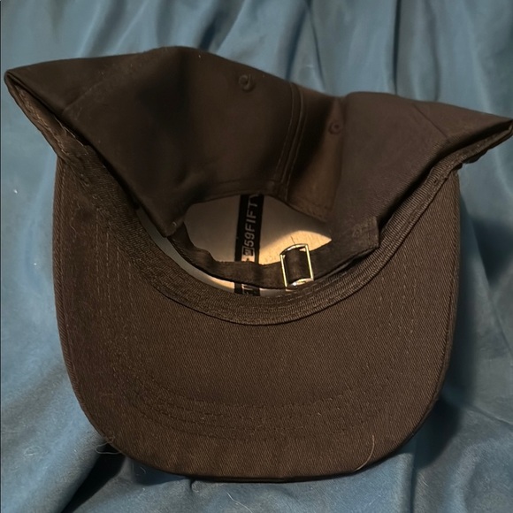 New Era Black Hat with Steelers Emblem - Picture 2 of 2